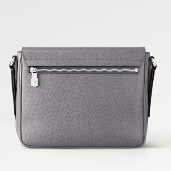 Louis Vuitton District PM Leather Men Shoulder Bag - Glacier - Picture 14 of 15